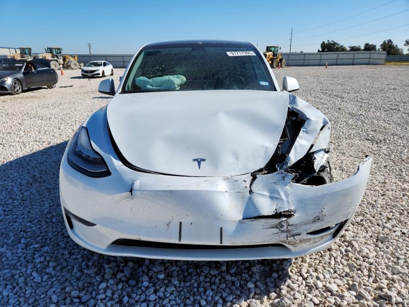 7SAYGDEEXPA062592 - 2023 TESLA MODEL Y WHITE photo 5