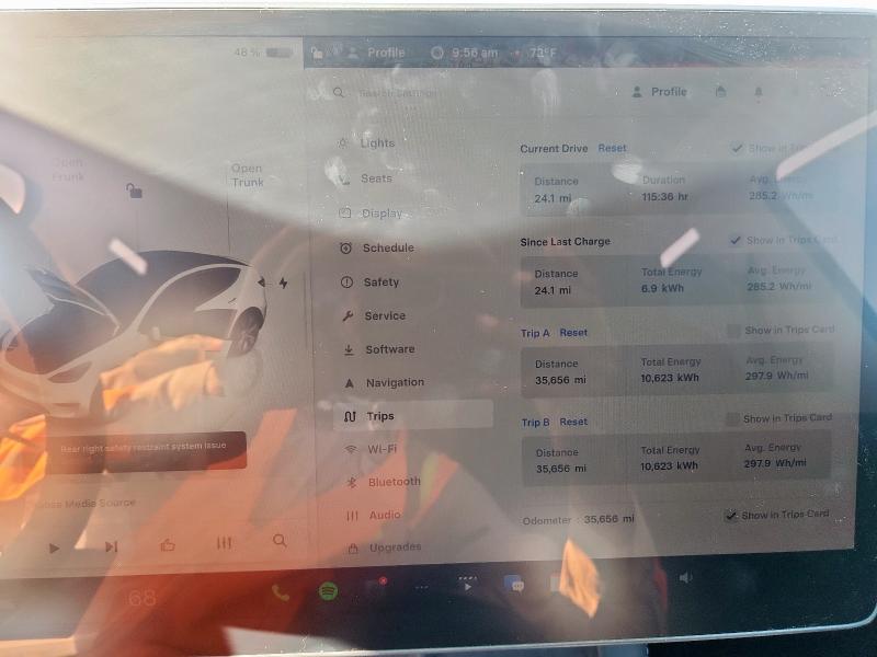 7SAYGDEEXPA062592 - 2023 TESLA MODEL Y WHITE photo 9