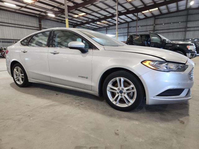 3FA6P0LU6JR209061 - 2018 FORD FUSION SE HYBRID Gümüş fotoğraf 4