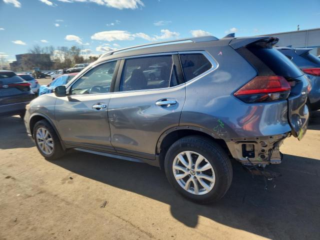 JN8AT2MV8JW351576 - 2018 NISSAN ROGUE S GRAY photo 2