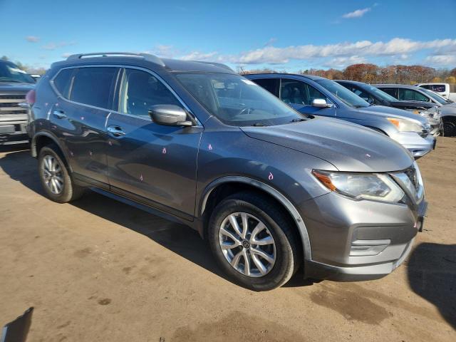 JN8AT2MV8JW351576 - 2018 NISSAN ROGUE S GRAY photo 4