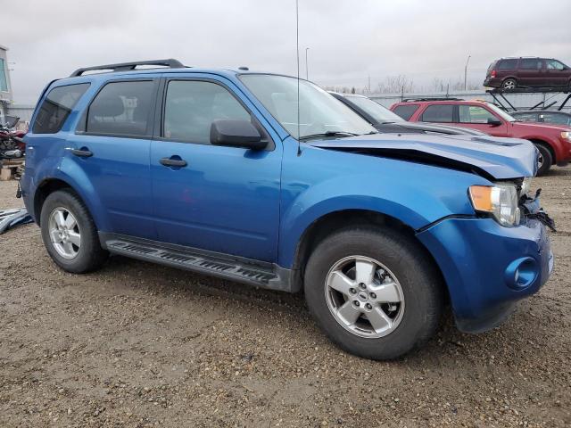 1FMCU9DG2BKC34334 - 2011 FORD ESCAPE XLT BLUE photo 4