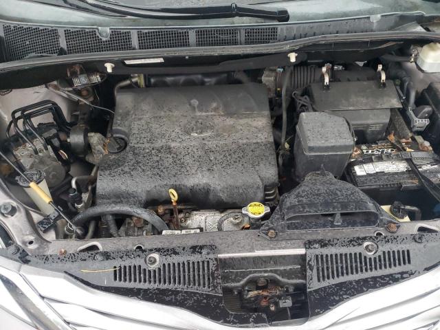 5TDDK3DC1DS069185 - 2013 TOYOTA SIENNA XLE Сірий фото 12