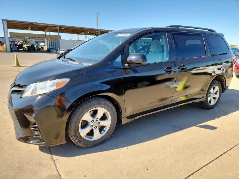 2018 TOYOTA SIENNA LE, 