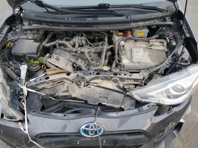 JTDKDTB33F1582636 - 2015 TOYOTA PRIUS C 灰色 照片 11