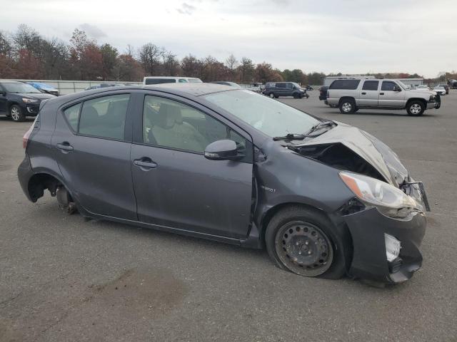 JTDKDTB33F1582636 - 2015 TOYOTA PRIUS C 灰色 照片 4