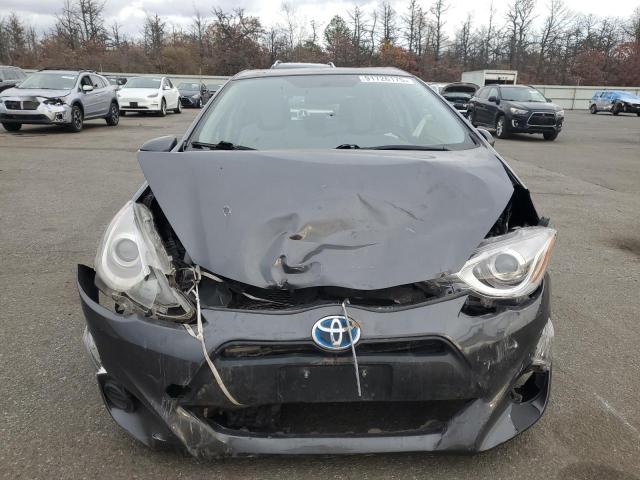 JTDKDTB33F1582636 - 2015 TOYOTA PRIUS C 灰色 照片 5