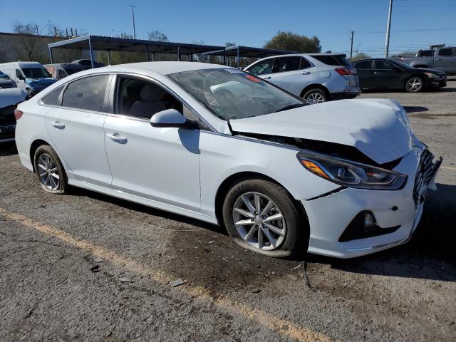 5NPE24AF6JH673096 - 2018 HYUNDAI SONATA SE Ақ фото 4