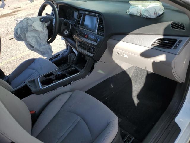 5NPE24AF6JH673096 - 2018 HYUNDAI SONATA SE Ақ фото 8