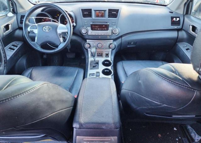 5TDBK3EH3CS098901 - 2012 TOYOTA HIGHLANDER BASE Սպիտակ լուսանկար 8