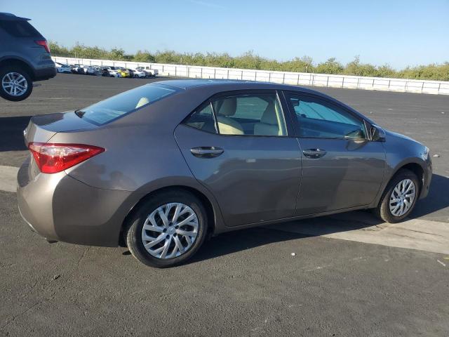 2T1BURHE5KC231714 - 2019 TOYOTA COROLLA L GRAY photo 3