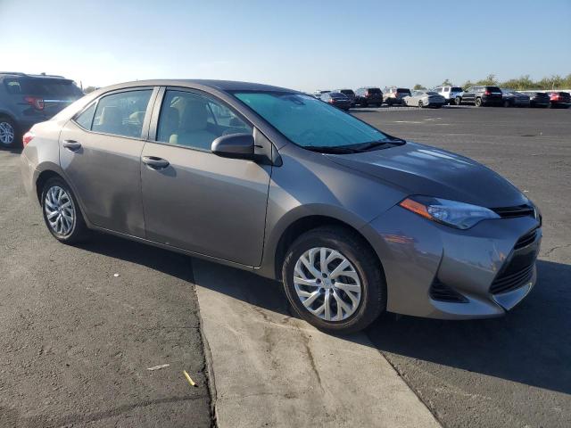 2T1BURHE5KC231714 - 2019 TOYOTA COROLLA L GRAY photo 4