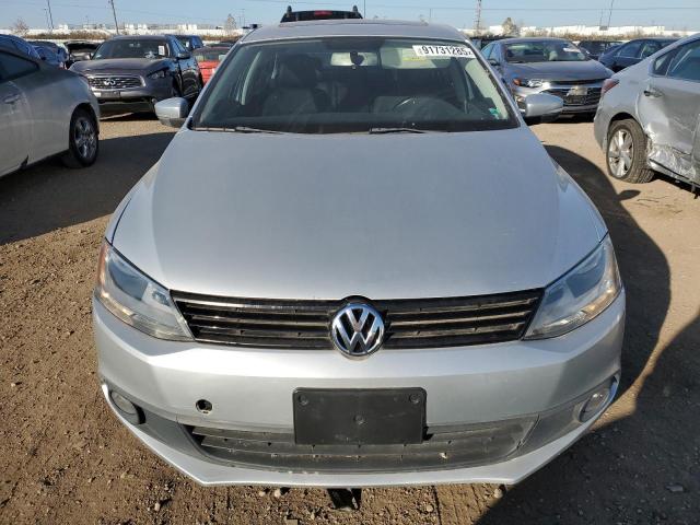 3VWLL7AJXCM325256 - 2012 VOLKSWAGEN JETTA TDI SILVER photo 5