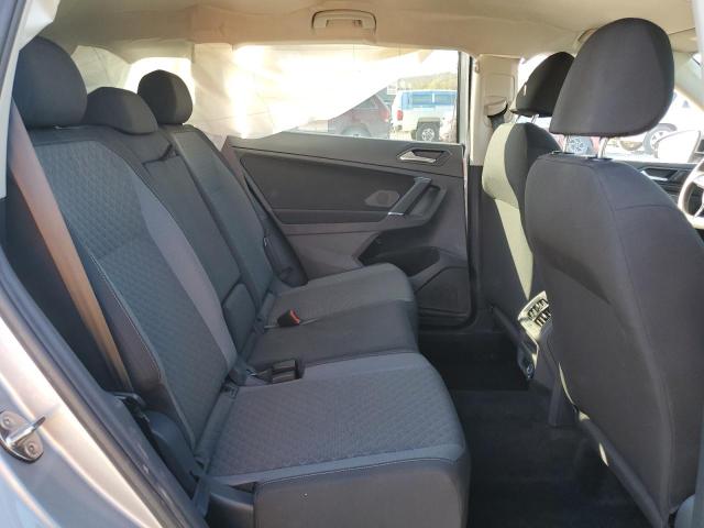 3VV0B7AX0LM160400 - 2020 VOLKSWAGEN TIGUAN S SILVER photo 11