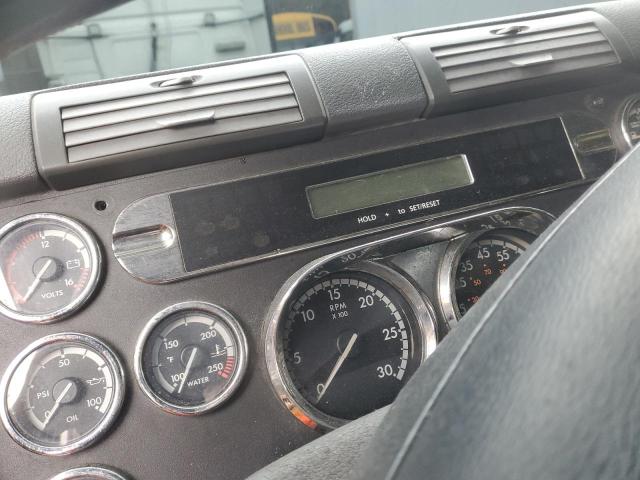 1FUJGLDR8DSBS2251 - 2013 FREIGHTLINER CASCADIA 1 Bordeaux Foto 8