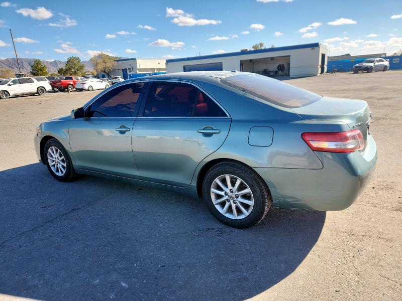 4T1BF3EK9BU728104 - 2011 TOYOTA CAMRY BASE Сұр фото 2