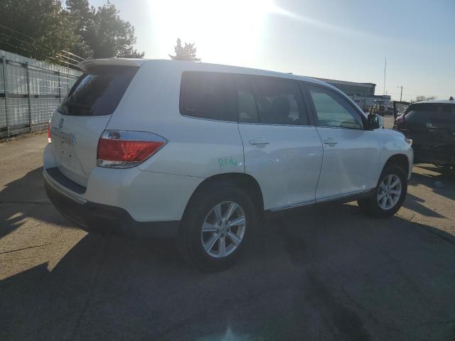 5TDZA3EH3BS010915 - 2011 TOYOTA HIGHLANDER BASE Beyaz fotoğraf 3