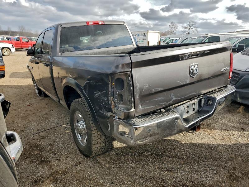 3C6UR5CL4HG628734 - 2017 RAM 2500 ST Grau Foto 2