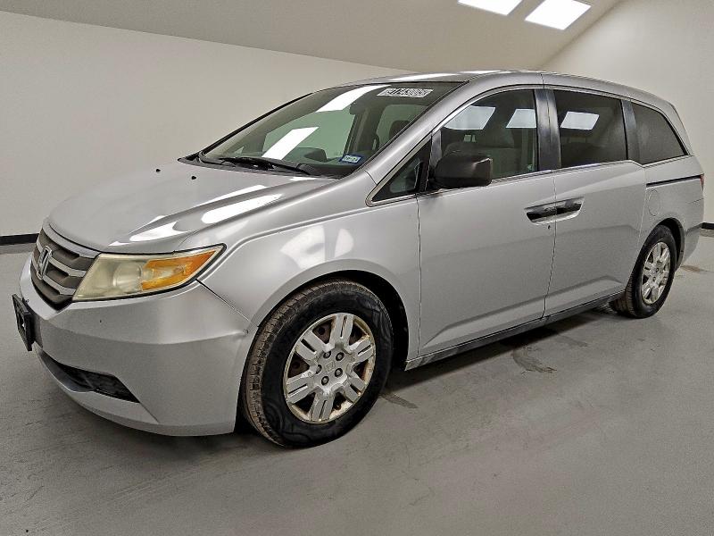 2011 HONDA ODYSSEY LX, 