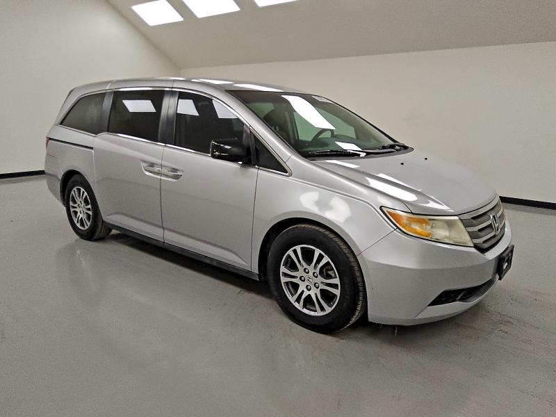 5FNRL5H4XCB068198 - 2012 HONDA ODYSSEY EX SILVER photo 4