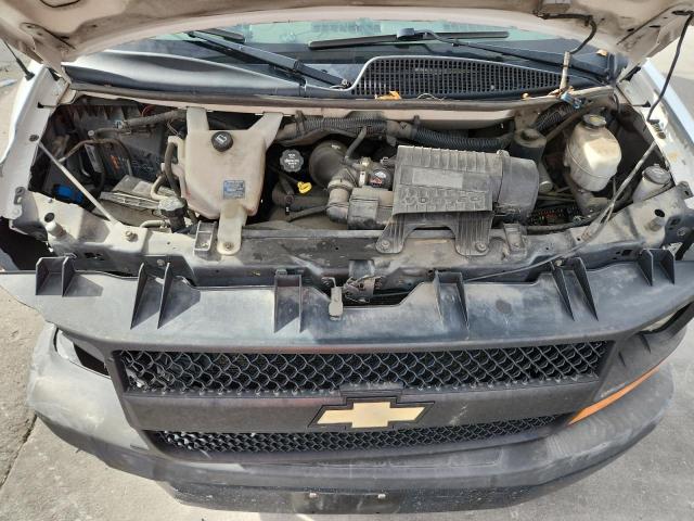 1GCSHAF40D1141555 - 2013 CHEVROLET EXPRESS G1 WHITE photo 12