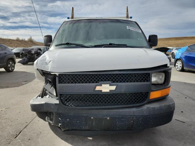 1GCSHAF40D1141555 - 2013 CHEVROLET EXPRESS G1 WHITE photo 5