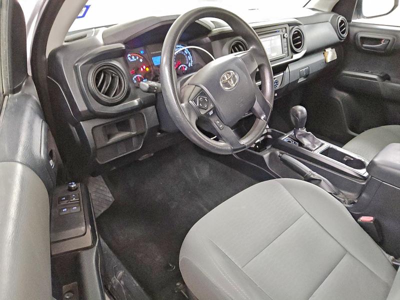 5TFRX5GN3HX085288 - 2017 TOYOTA TACOMA ACCESS CAB Blanc photo 8