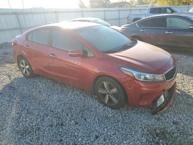 3KPFL4A75JE201373 - 2018 KIA FORTE LX RED photo 4