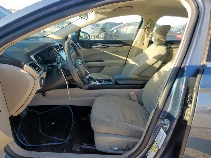 3FA6P0HD1JR154222 - 2018 FORD FUSION SE BLUE photo 7