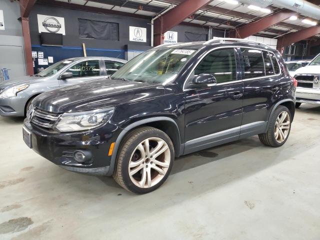 2012 VOLKSWAGEN TIGUAN S, 