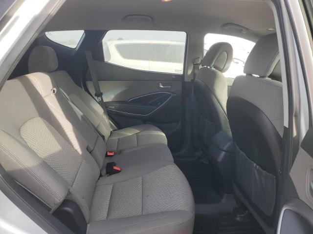 5XYZTDLB4JG551529 - 2018 HYUNDAI SANTA FE S SILVER photo 10