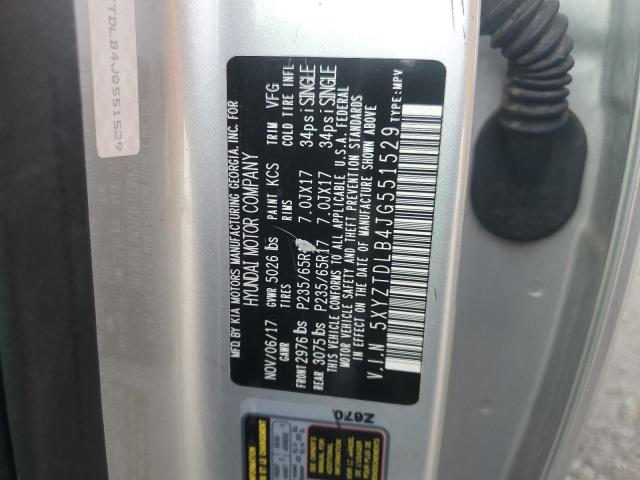 5XYZTDLB4JG551529 - 2018 HYUNDAI SANTA FE S SILVER photo 12