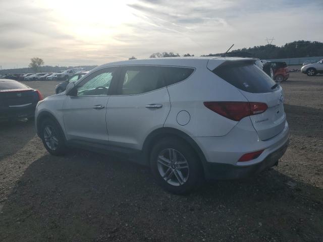 5XYZTDLB4JG551529 - 2018 HYUNDAI SANTA FE S SILVER photo 2