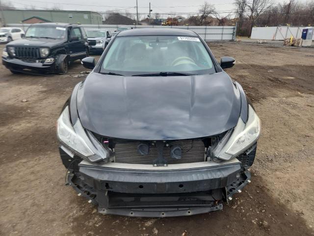 1N4AL3AP3GC121371 - 2016 NISSAN ALTIMA 2.5 BLACK photo 5