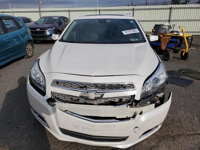 1G11C5SL1FF218348 - 2015 CHEVROLET MALIBU 1LT WHITE photo 5