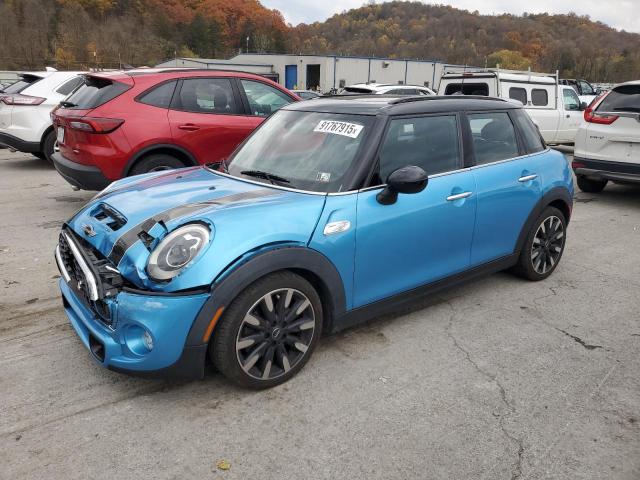 2017 MINI COOPER S, 