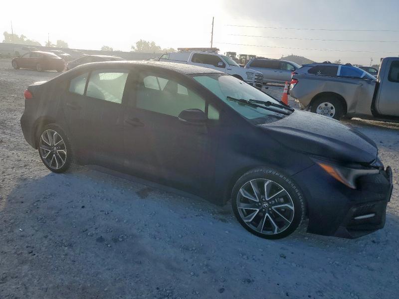 5YFP4MCE7MP088591 - 2021 TOYOTA COROLLA SE Синий фото 4