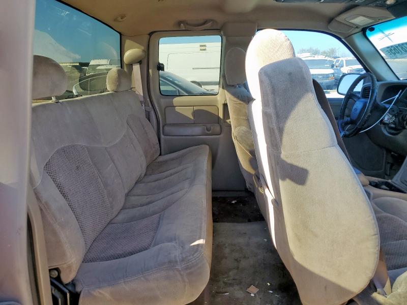 1GCEC19V41Z241980 - 2001 CHEVROLET SILVERADO C1500 TAN photo 10