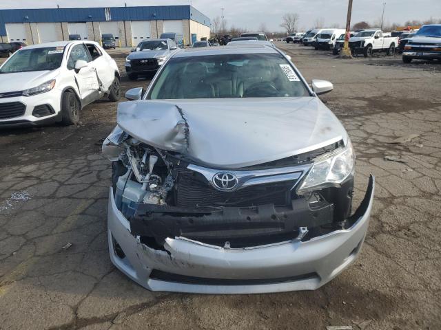 4T4BF1FK0CR223739 - 2012 TOYOTA CAMRY BASE 银色 照片 5