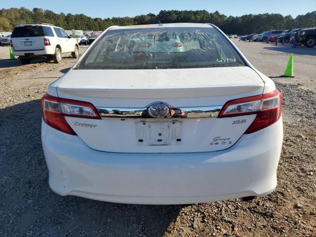 4T4BF1FK6CR215404 - 2012 TOYOTA CAMRY BASE WHITE photo 6