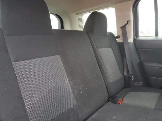 1C4NJRBB4ED603331 - 2014 JEEP PATRIOT SPORT BLACK photo 11