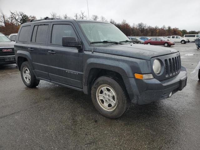 1C4NJRBB4ED603331 - 2014 JEEP PATRIOT SPORT BLACK photo 4