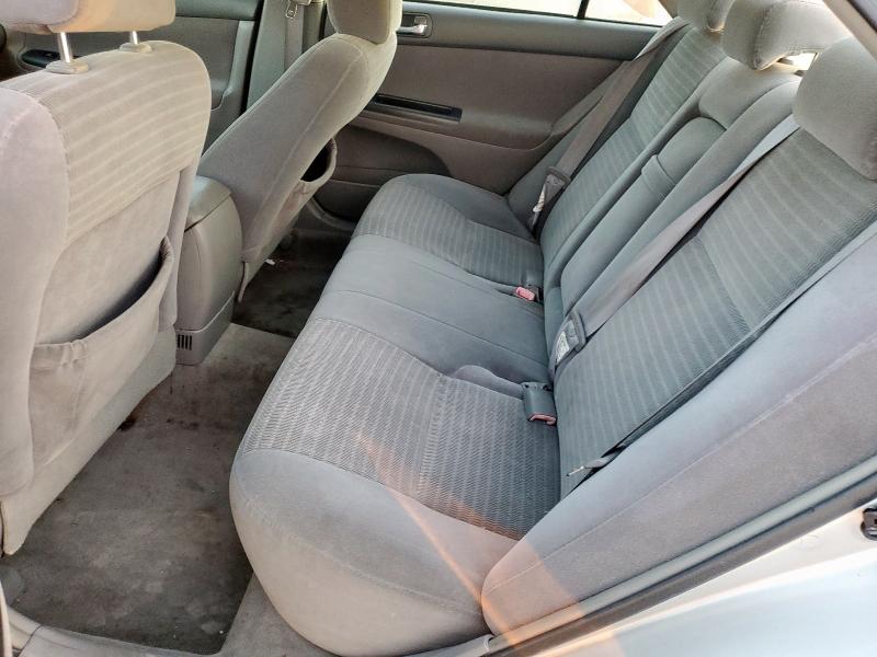 4T1BE32K36U683447 - 2006 TOYOTA CAMRY LE Күміс фото 10