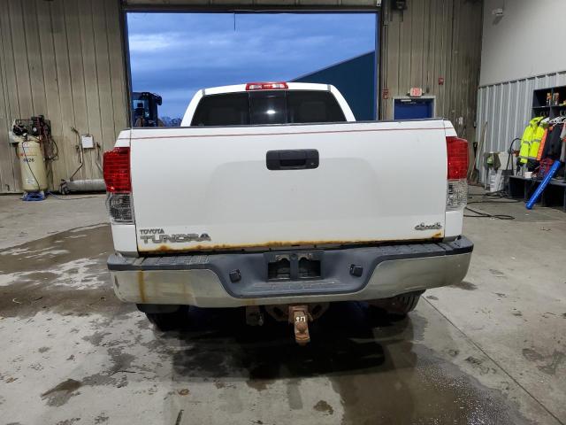 5TBBV54167S452870 - 2007 TOYOTA TUNDRA DOUBLE CAB SR5 WHITE photo 6