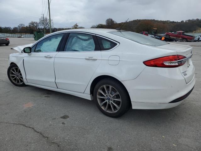 3FA6P0HD9HR177855 - 2017 FORD FUSION SE WHITE photo 2
