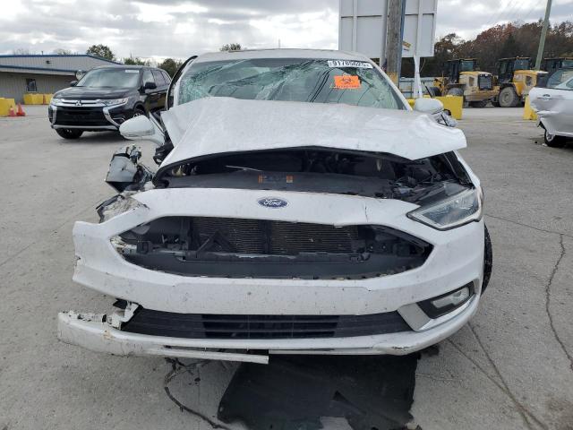 3FA6P0HD9HR177855 - 2017 FORD FUSION SE WHITE photo 5