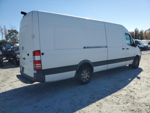 WD3PE8CD1HP556215 - 2017 MERCEDES-BENZ SPRINTER 2500 白色 照片 3