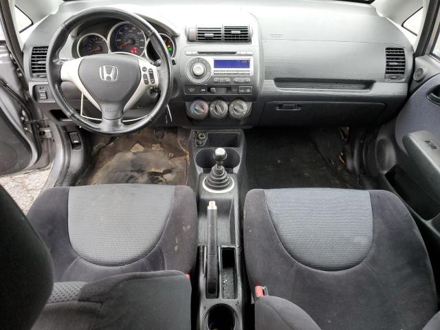 JHMGD376X7S002236 - 2007 HONDA FIT S SILVER photo 8