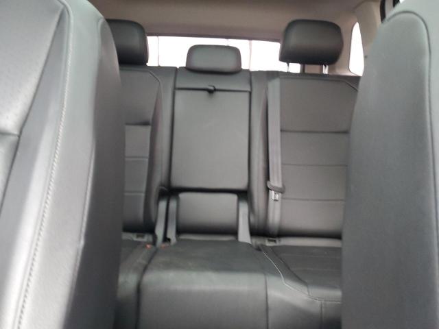 3VV2B7AX6JM107982 - 2018 VOLKSWAGEN TIGUAN SE Сріблястий фото 10