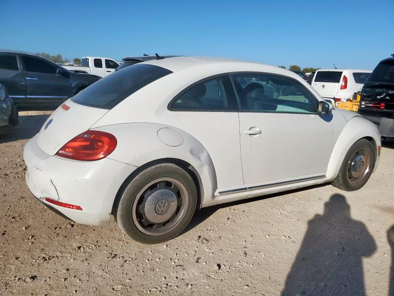 3VWJX7AT1CM659253 - 2012 VOLKSWAGEN BEETLE 白色 照片 3